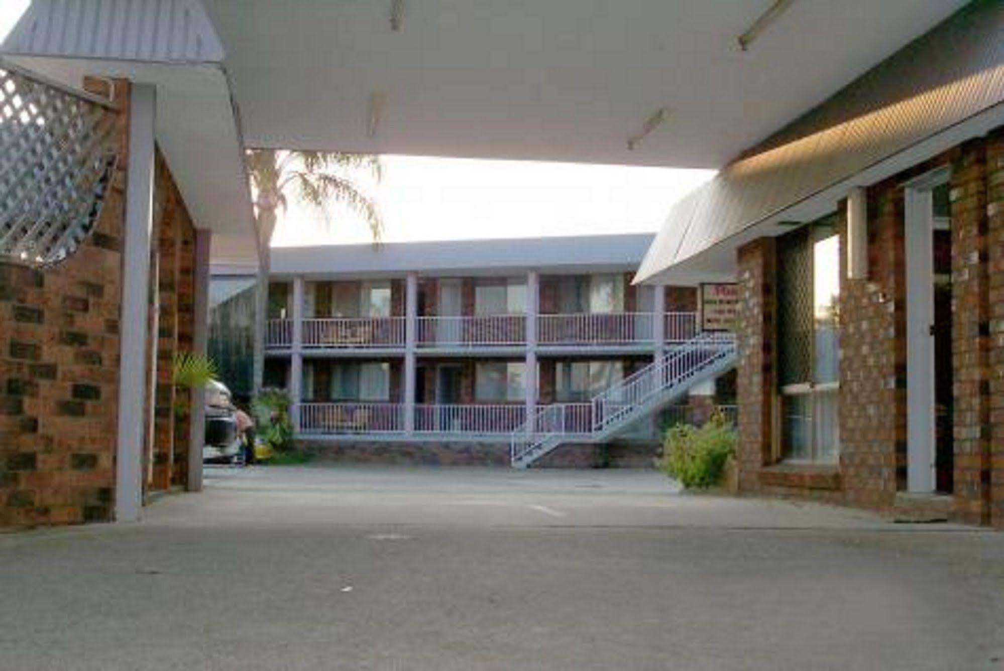 Best Western Parkside Motor Inn Coffs Harbour Exterior foto